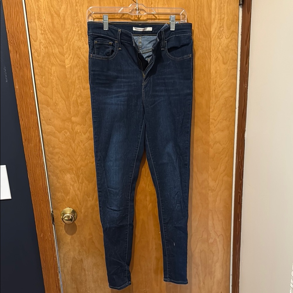 Levi’s High Rise Skinny 720 Dark Blue Skinny Jeans